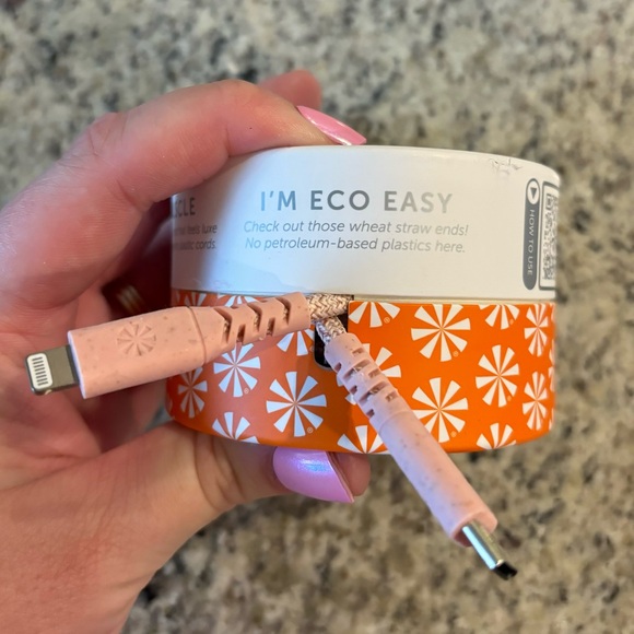 Tech Candy Eco Charge Long Range iPhone USB-C Lightning Cable Charger Rose Pink - Picture 4 of 8